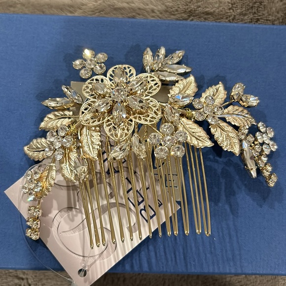 Bel Aire Bridal hair clip Style # 6682 NWT - Picture 1 of 6